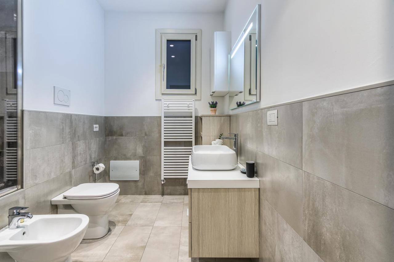 Beplace Apartments In Isola Mailand Exterior foto